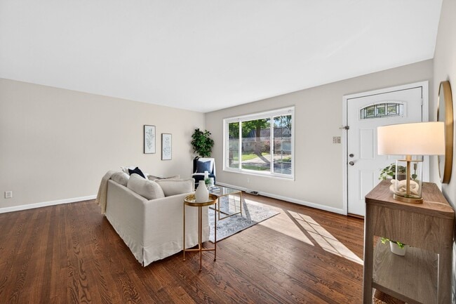 Photo - 7243 General Sherman Ln