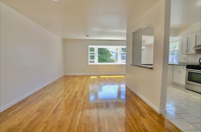 6207 Newkirk Ave Unit 2