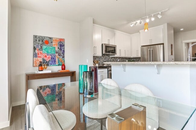Photo - South Lake Union View 3 bed Condo availabl...