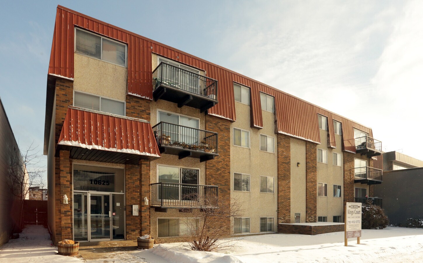 Exterior view - Kings Court