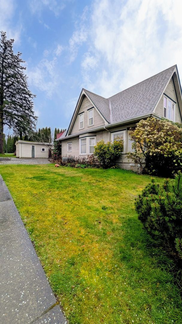 Photo - Large Home for Available for Preleasing in Historic York Neighborhood!