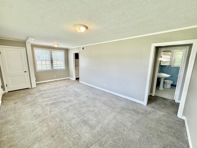 Photo - 3986 Vernon Ave