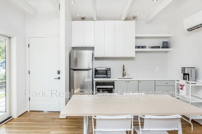 Photo - 123 Idlewild Ave