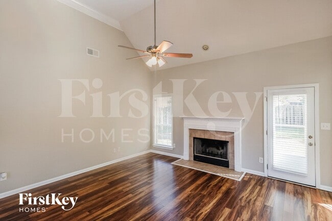 1028 Stonecreek Dr