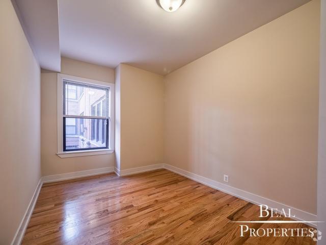 Building Photo - 2 bedroom in CHICAGO IL 60657 Unit E1 Rental