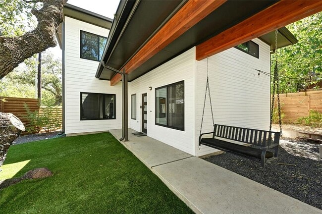 Photo - 407 S Park Dr