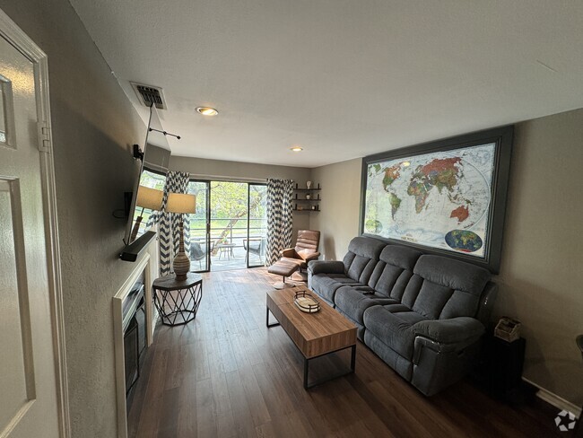 Building Photo - 2605 Enfield Rd Unit 222 Rental