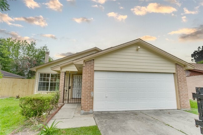 Photo - 7535 Roaring Springs Dr