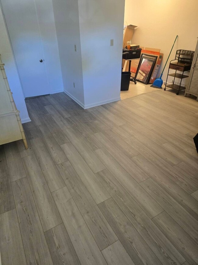 Photo - 1126 19th Ave N Unit 1126 19th avenue N. Apt 2