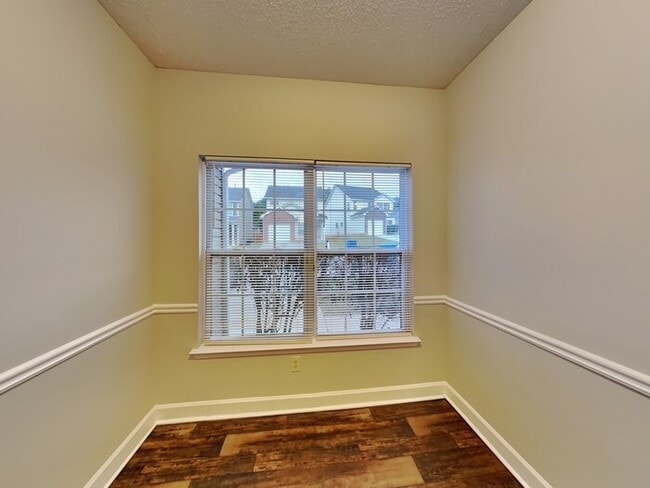 Photo - 360 Dressage Ct