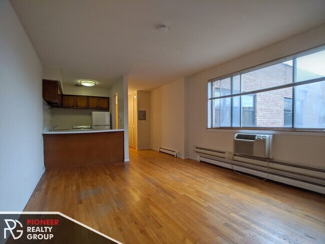 Photo - 660 W Wrightwood Ave Unit 505