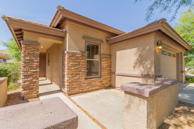 Photo - Fantastic single story, split floor plan h...