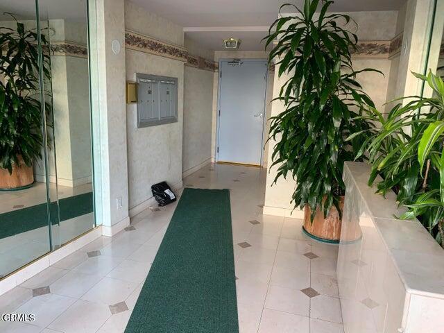 1811 Manning Ave Unit 201