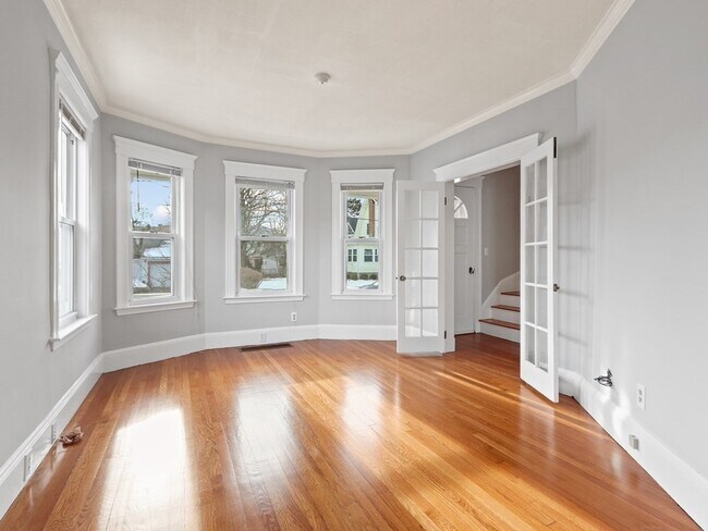 Photo - 169 George St