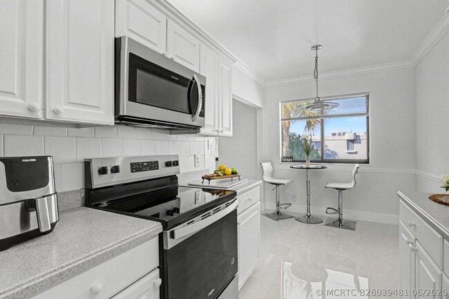 Photo - 403 Longboat Ln W Unit 403