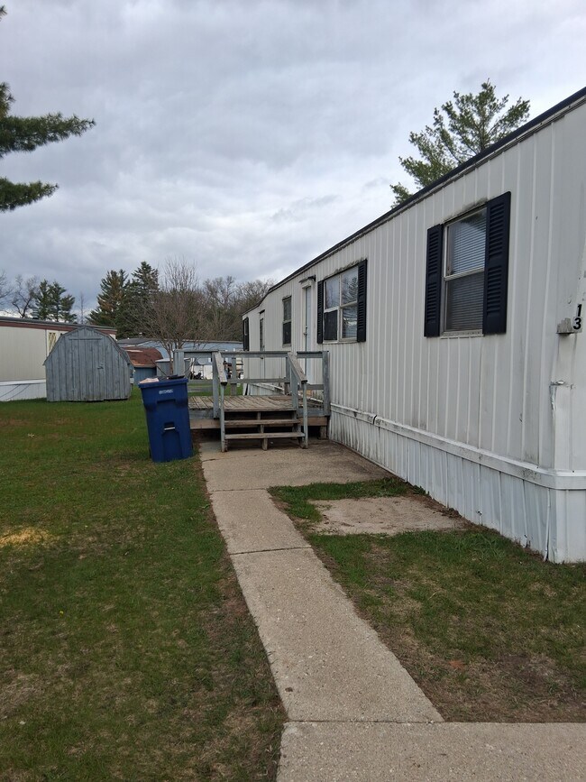 Photo - Harrison Estates Mobile Home Community