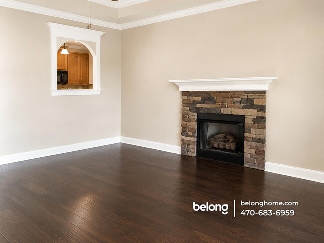 Photo - 312 Loneoak Trl