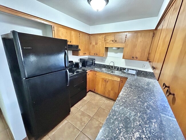 Photo - Pinnacle Apartments Unit B North Bedroom 1A shared