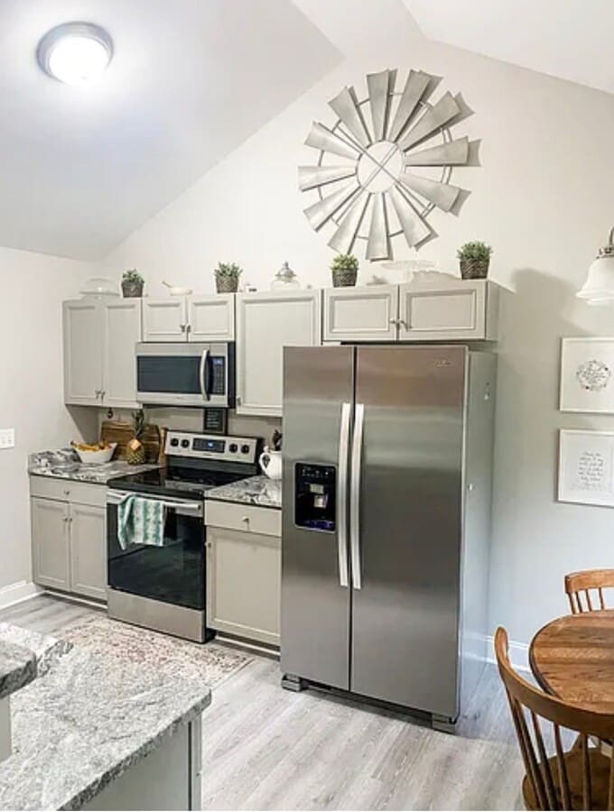 Photo - 1105 Ridgeleigh Cir