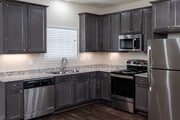 1BR,1BA-868SF