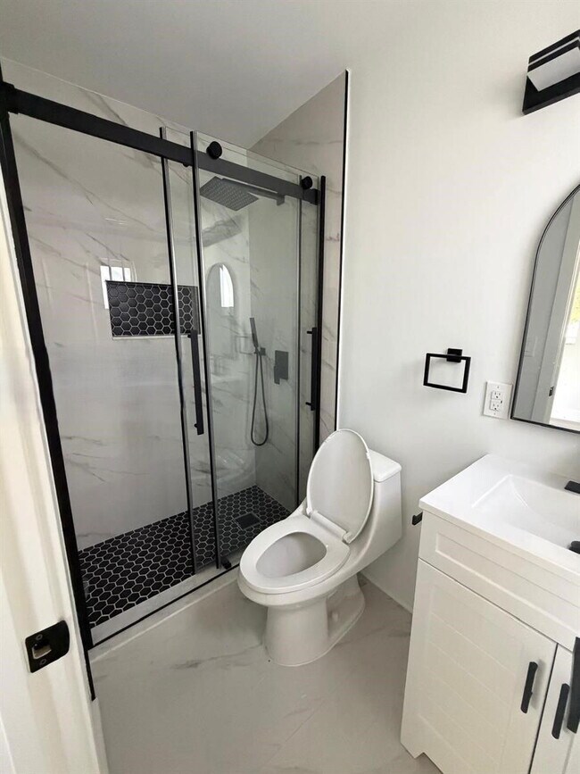 Photo - 3860 NW 208th St