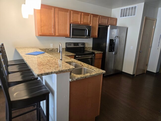 3 & 4 Bedroom Kitchen Style