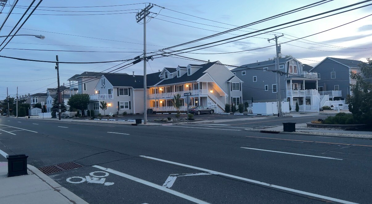 Photo - 3669 NJ-35 Unit Runaway Bay