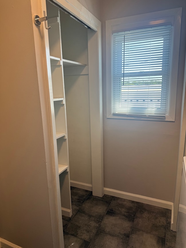 Photo - 5125 Marshall Dr Unit 4