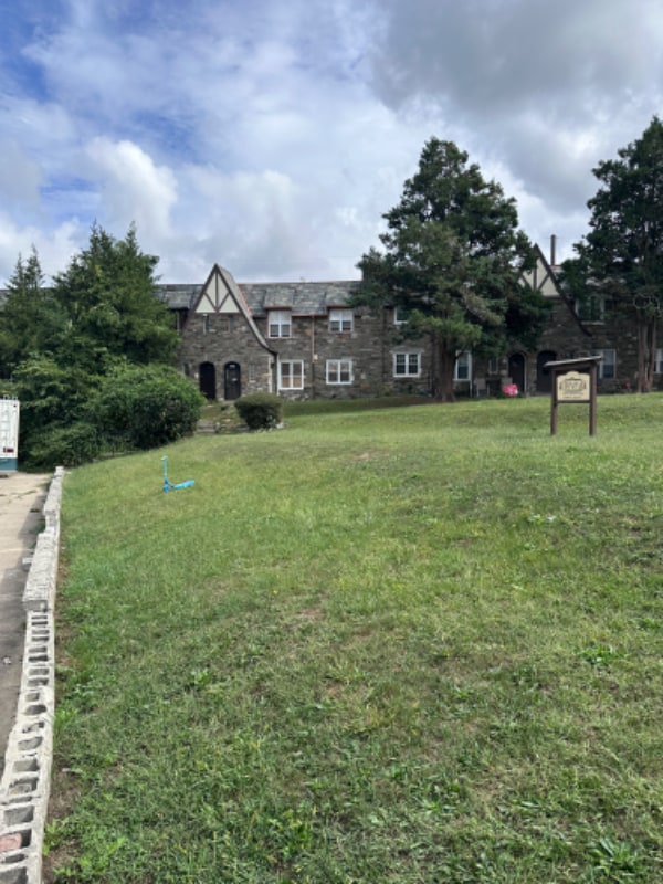 Photo - 5200 W Montgomery Ave Unit 2