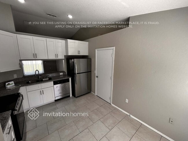 Photo - 8425 Split Creek Cir