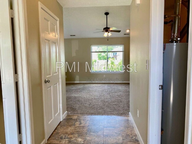 3911 Bonn Dr