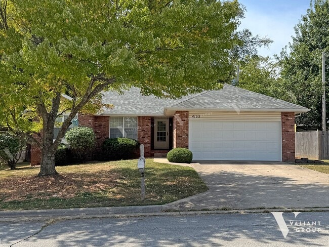 Building Photo - Spacious 3-Bedroom, 2-Bath in Sequiota Nei... Rental