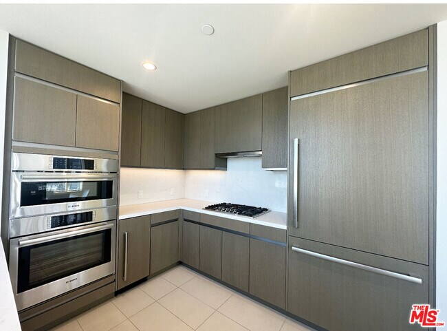 Photo - 889 Francisco St Unit 1106