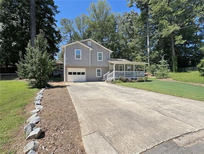 Photo - 2688 Shetland Ln