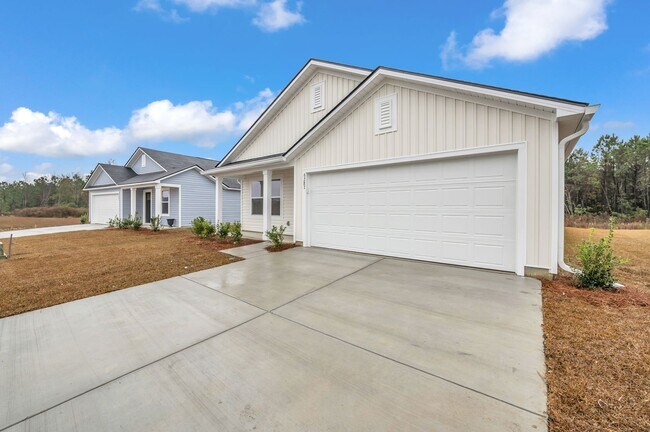 Photo - SPECIAL OFFER - DECEMBER RENT IS FREE