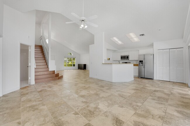 Photo - 4355 Leicester Ct