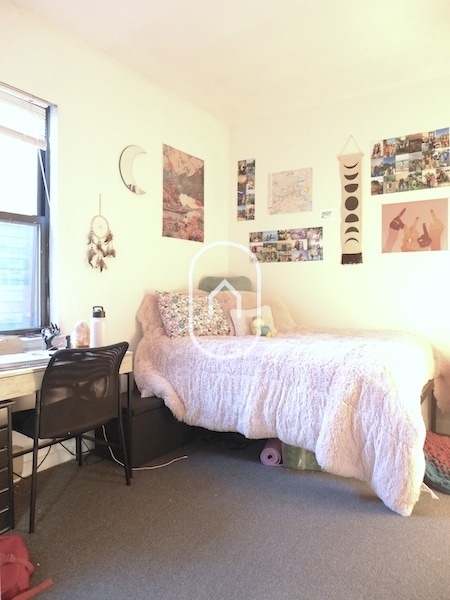 Photo - 35 Cunard St