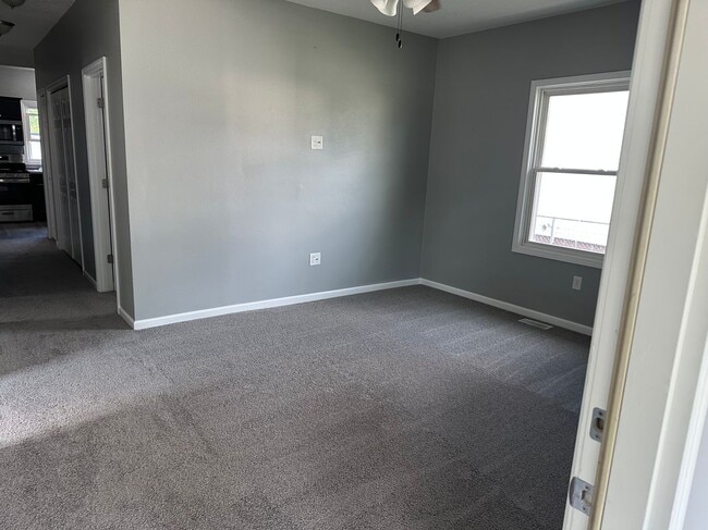 Photo - 2416 E Walnut St