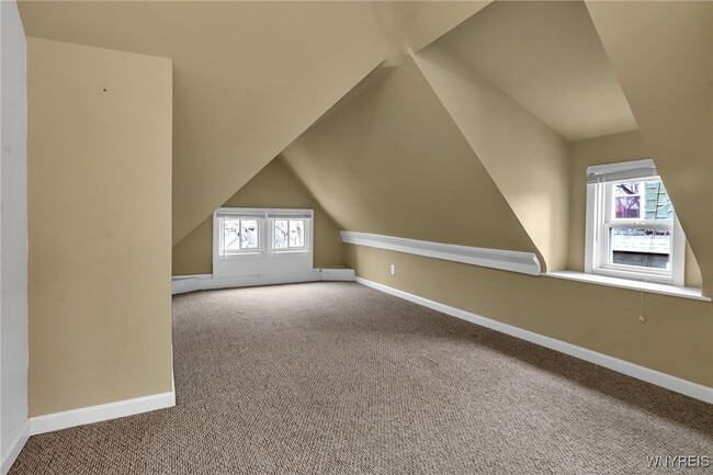 Photo - 575 Auburn Ave