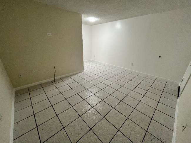 Photo - 2260 W 53rd Pl Unit 5