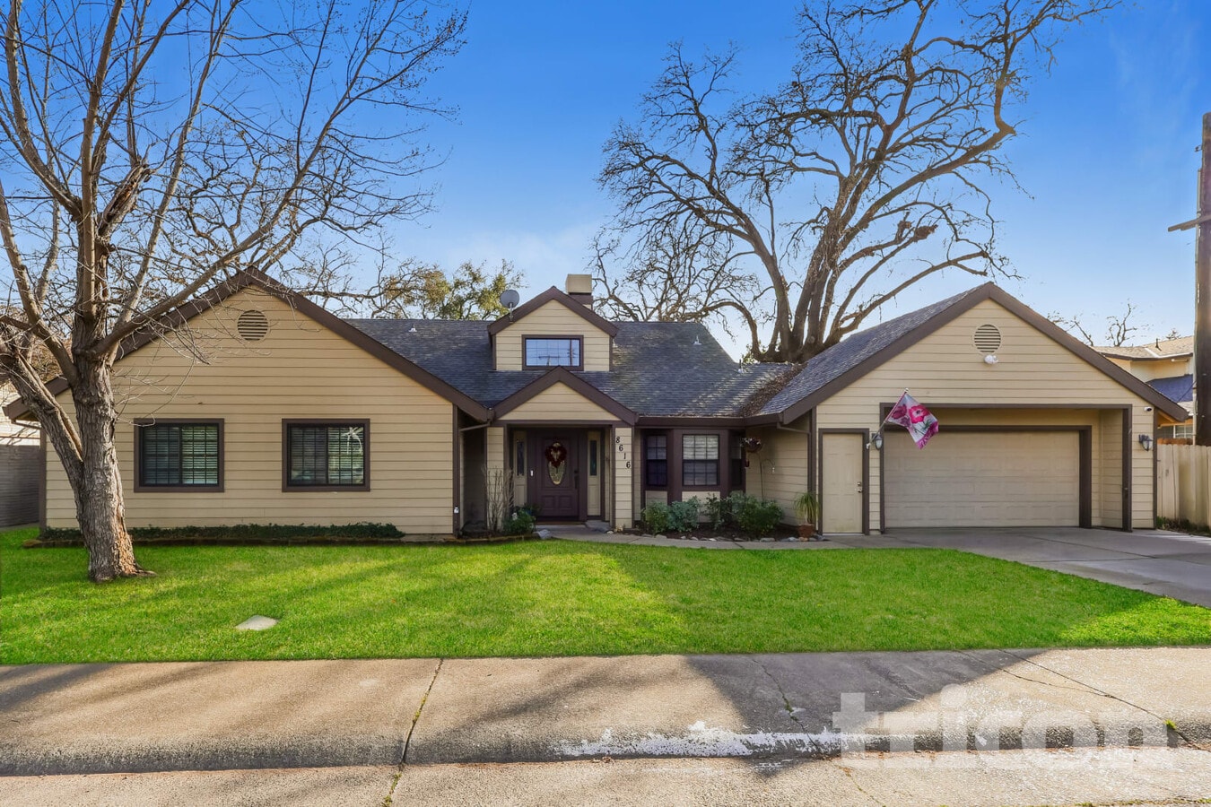 Photo - 8616 Pershing Ave