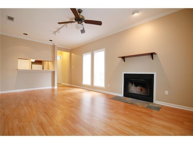 Photo - 711 W 21st St Unidad 101