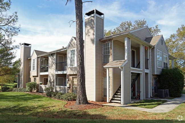 Building Photo - Champions Club Rental