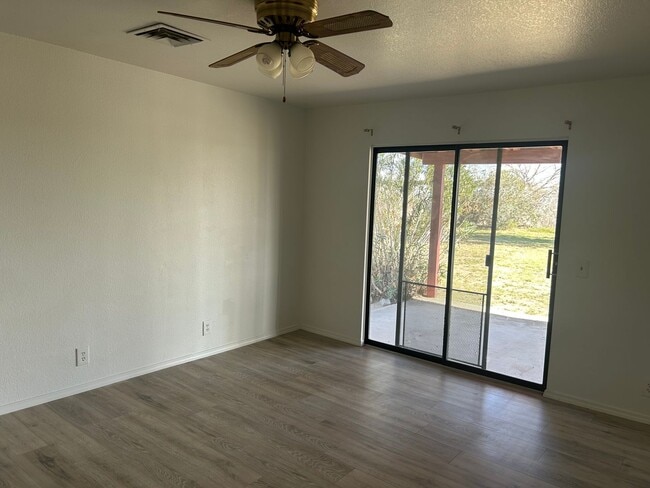 Photo - COUNTRY HOME ON 1.26 ACRES