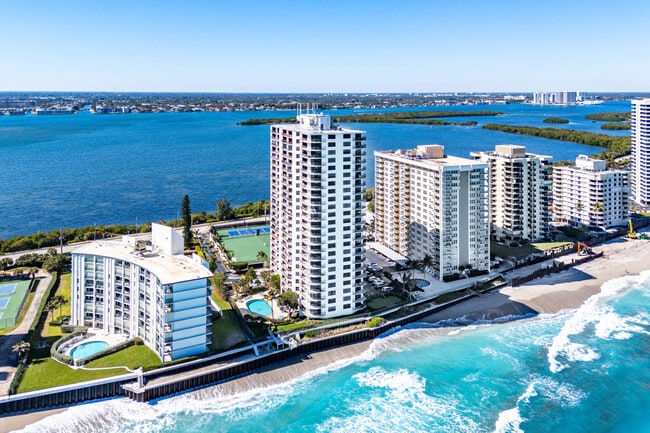 Photo - 5420 N Ocean Dr Unidad # 1605