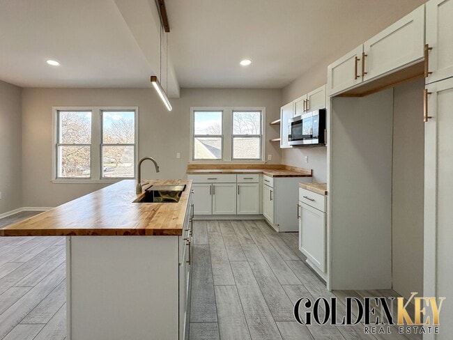 Photo - 3854-3831 31st St Unidad 3854  31st Street - 3856