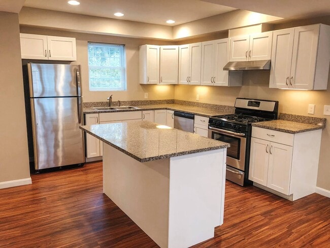 Kitchen - Chelsea Point