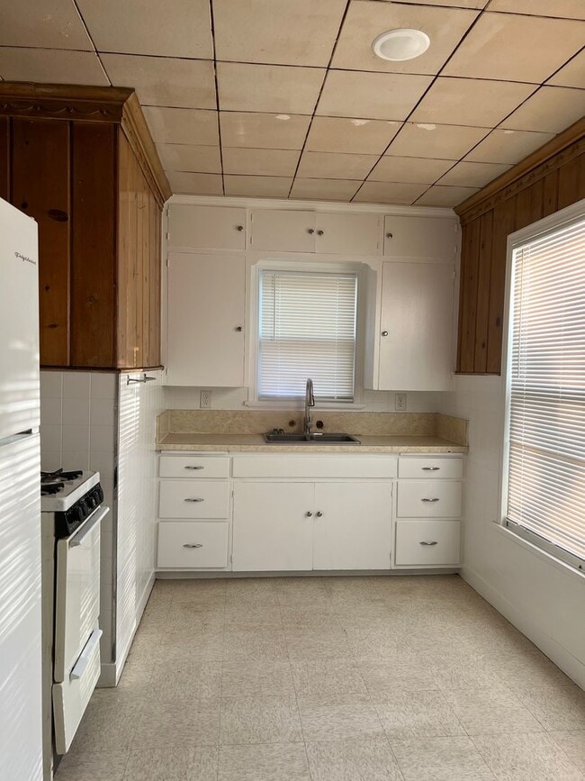 Photo - Kemp St Studio Apartment