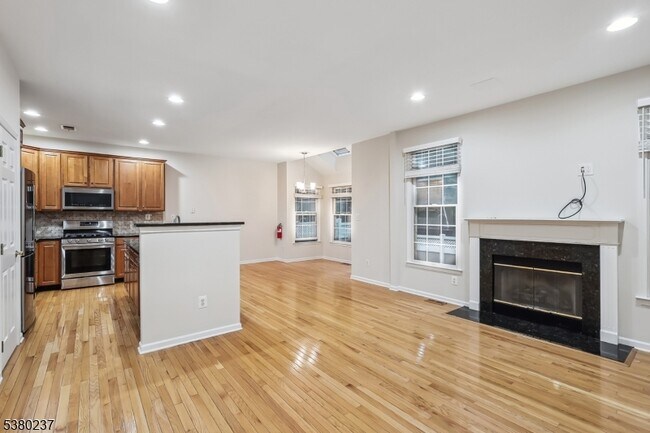 Photo - 91 Patriot Hill Dr