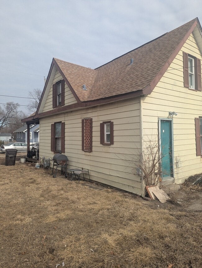 Photo - 2020 W Proctor St